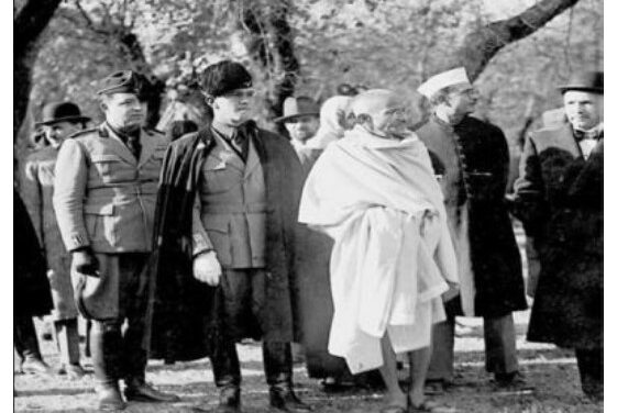 Gandhi camino de Roma